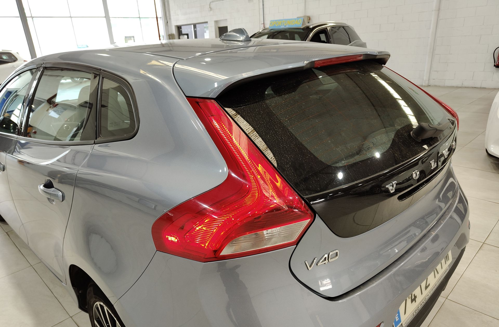 Volvo V40 D2 Momentum - foto 14