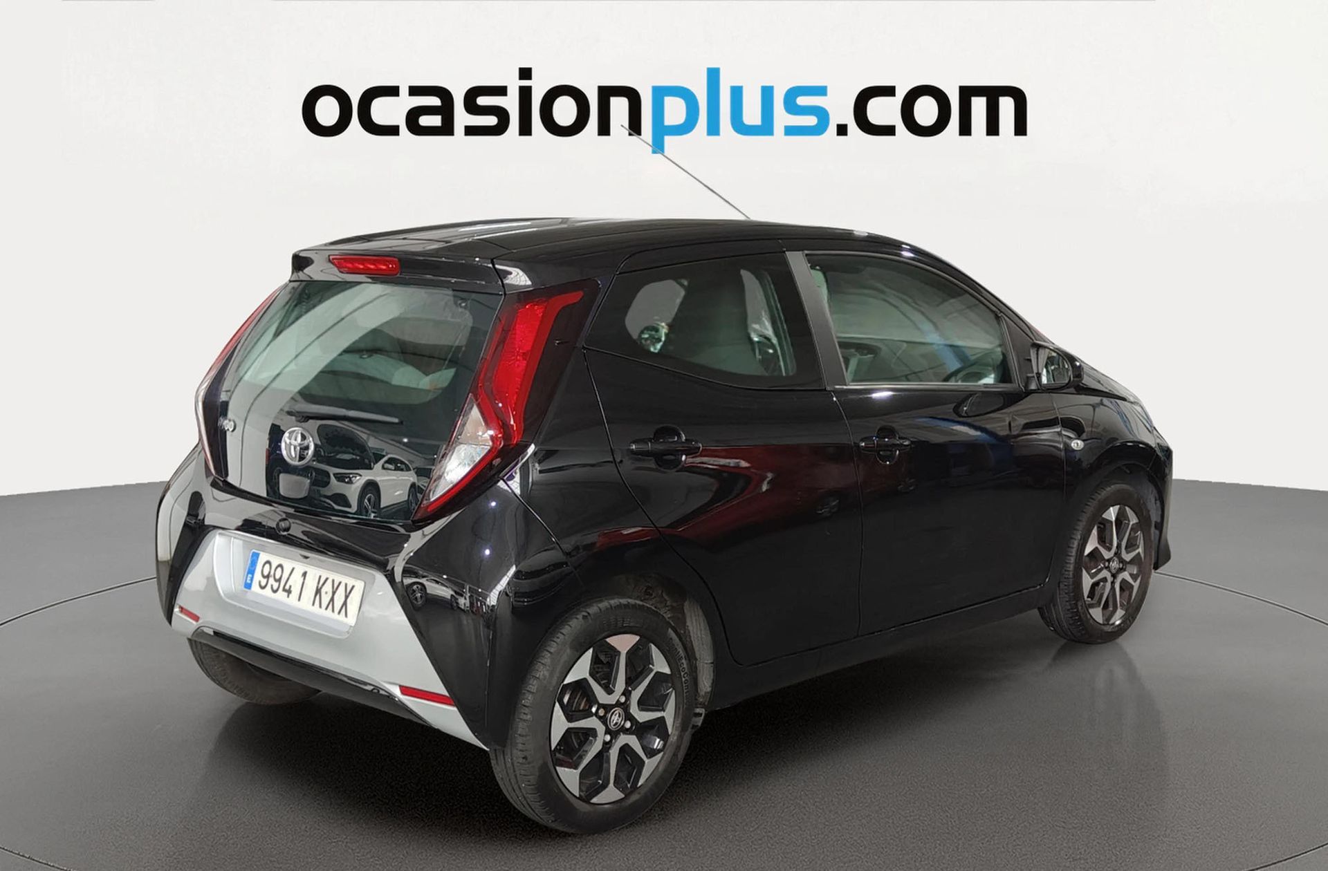 Toyota Aygo 1.0 70 x-play - foto 4
