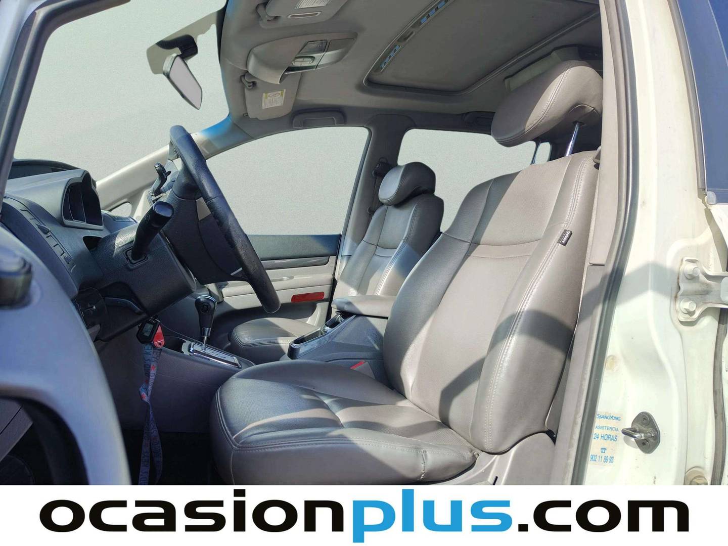Foto SsangYong Rodius Ssangyong Rodius 2.0 e-Xdi Limited 4x4 Auto (155 CV) 7 Plazas