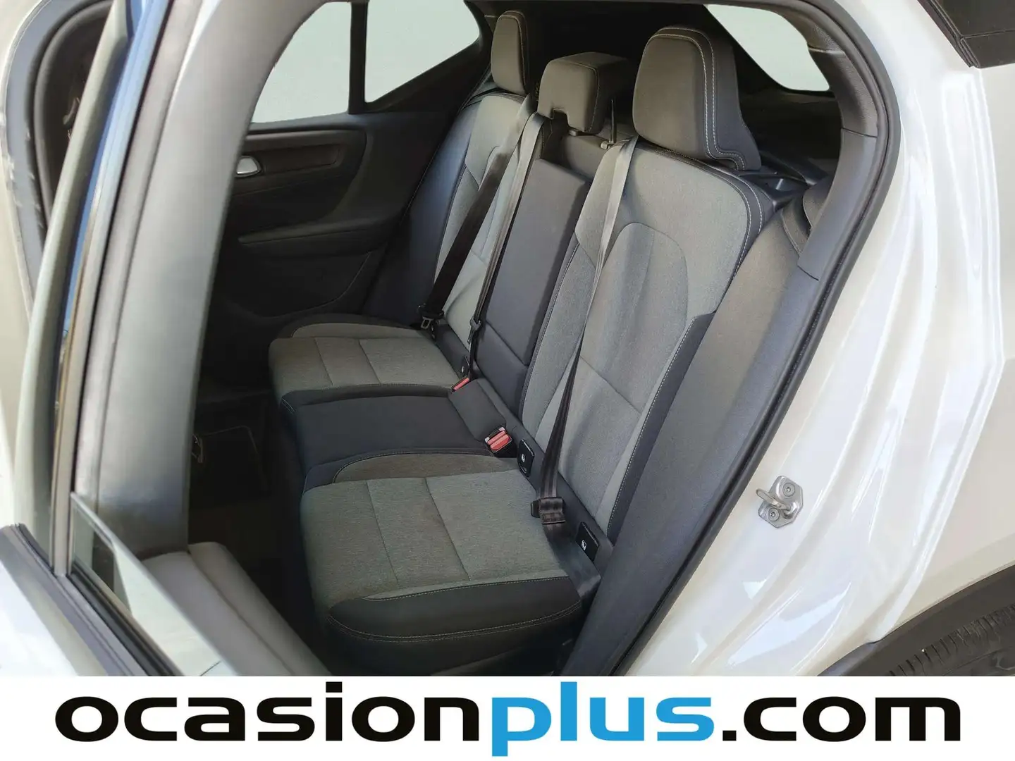 Foto Volvo XC40 Volvo XC40 T3 Momentum Pro  (163 CV)