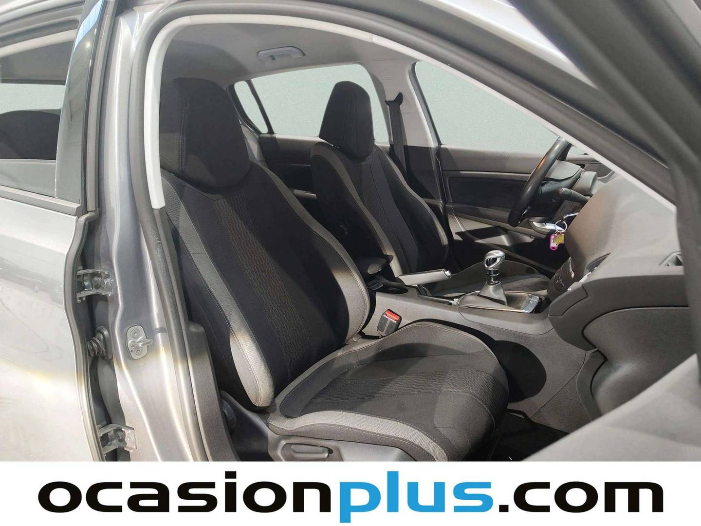 Foto Peugeot 308 Peugeot 308 PureTech 130 S&S Style (130 CV)