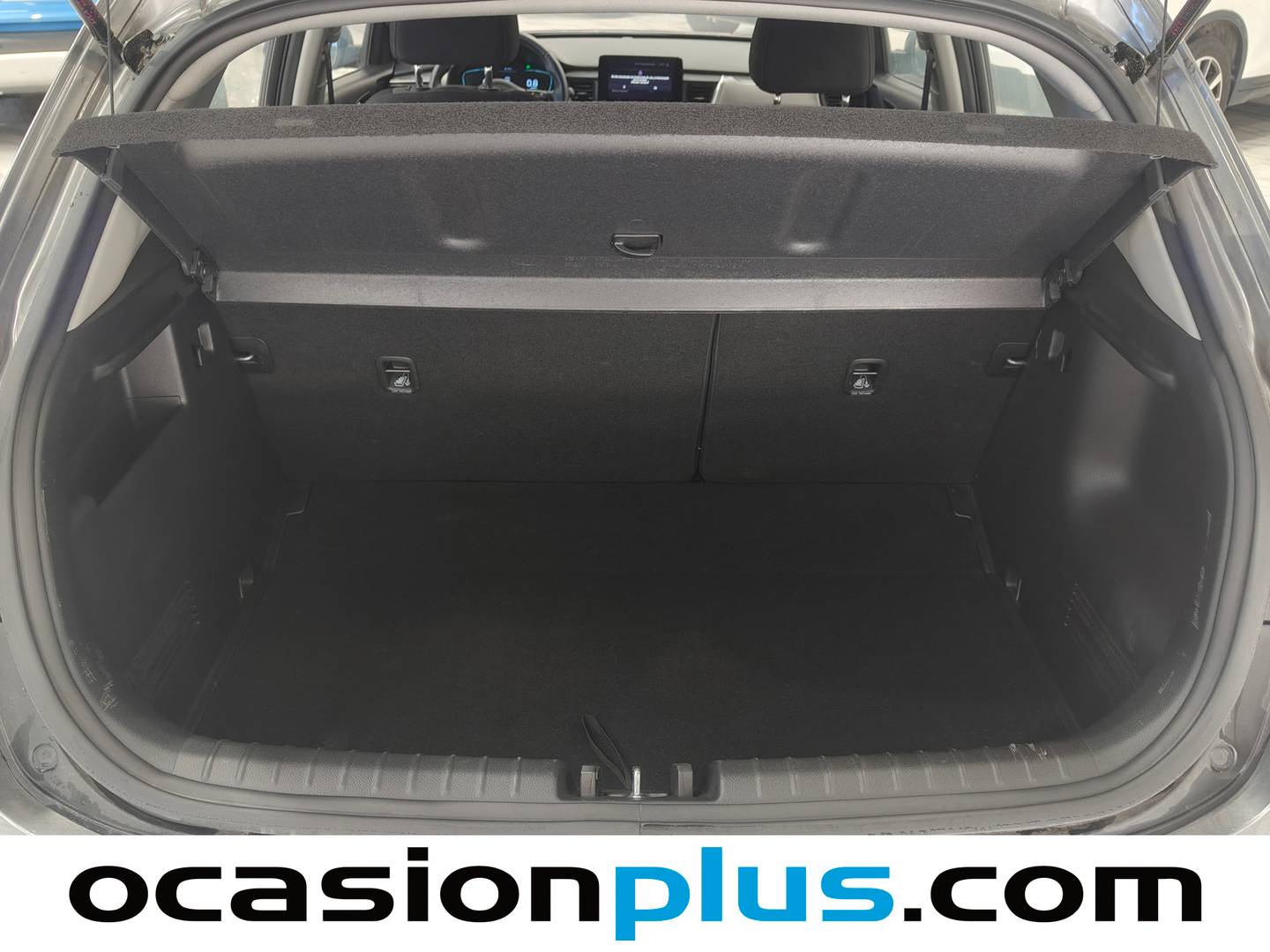 Fotos maletero KIA Stonic KIA Stonic 1.0 T-GDi MHEV MT Concept (100 CV)