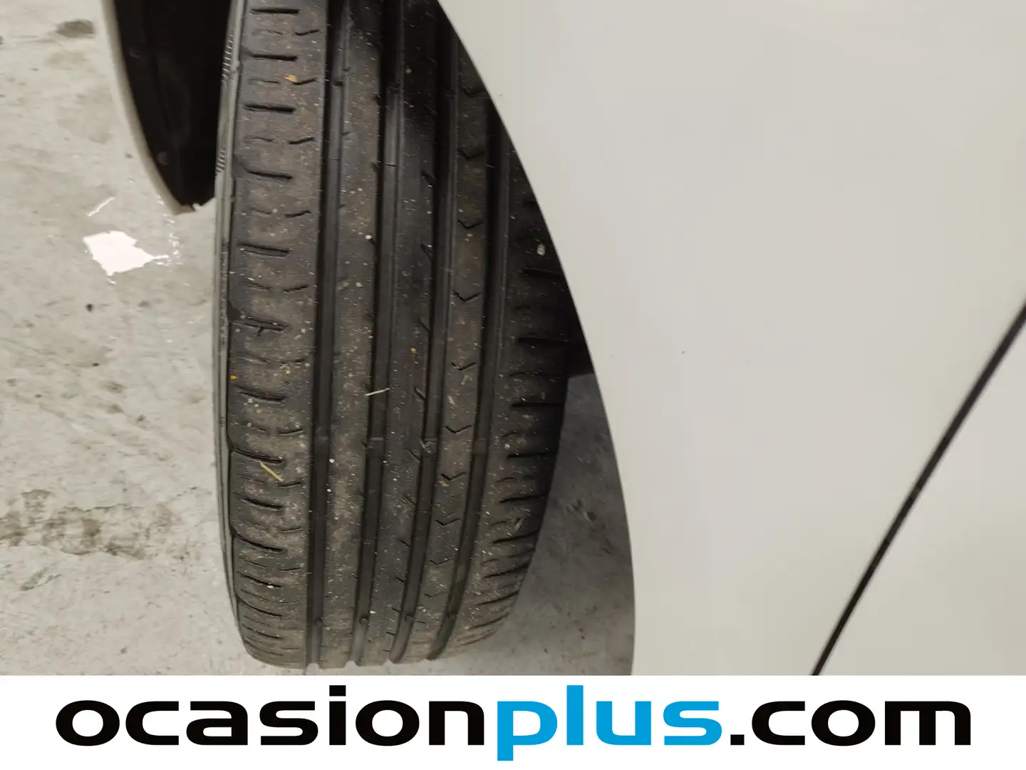 Foto Citroën C-Elysée Citroen C-Elysee BlueHDi 100 Shine (102 CV)