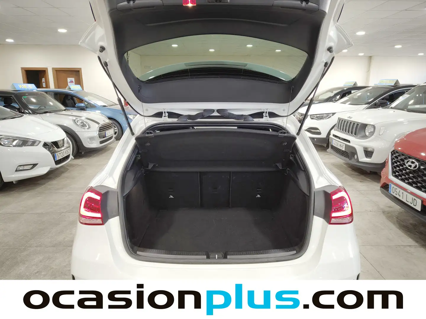 Foto Mercedes Clase A Mercedes-Benz Clase A 180 (136 CV) PACK AMG