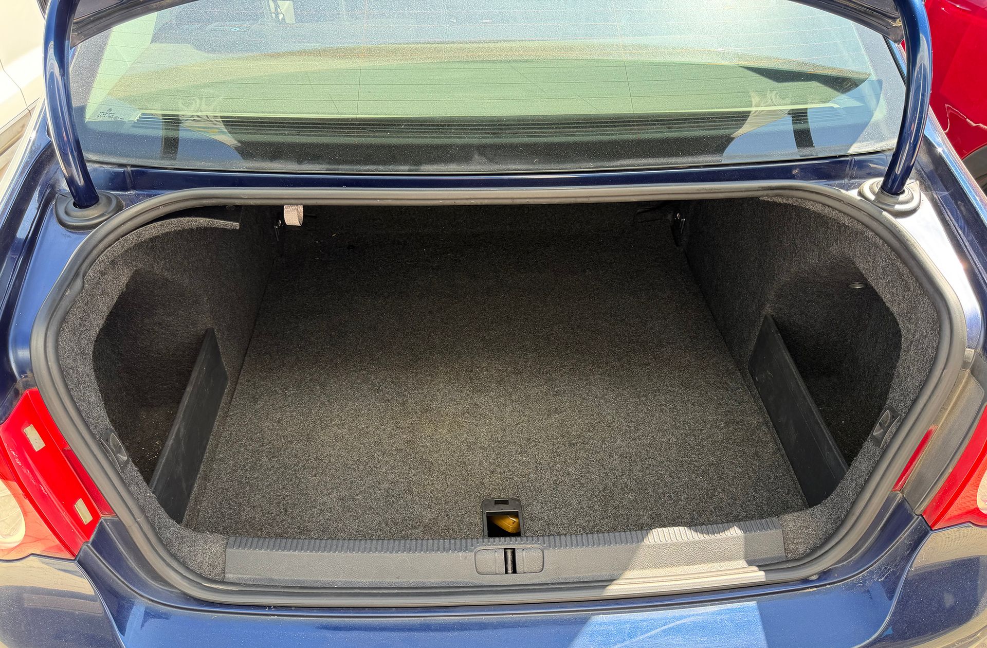 Volkswagen Passat Advance 2.0 TDI - foto 13
