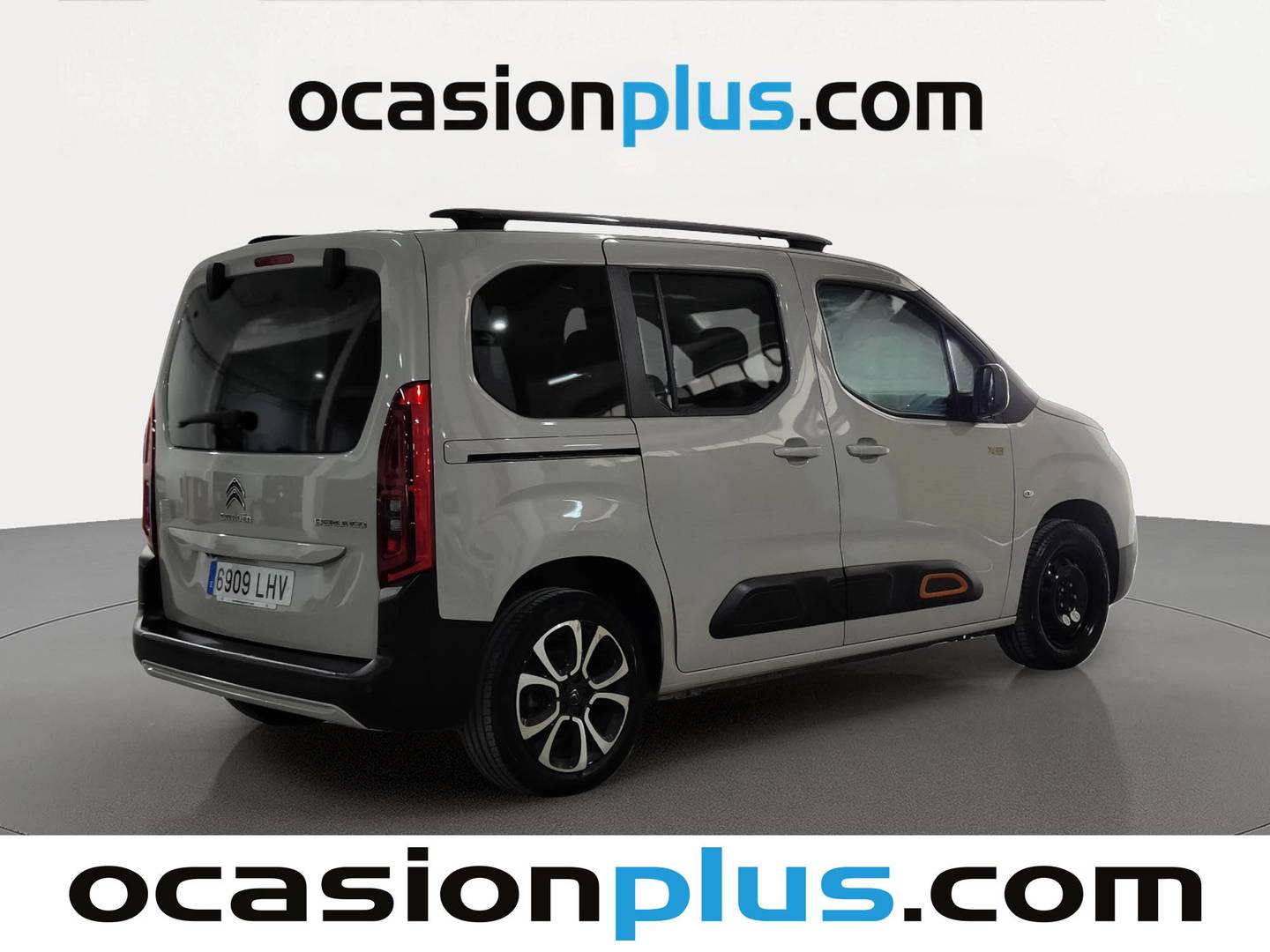 Foto trasera Citroën Berlingo Citroën Berlingo BlueHDi 100 Talla M Shine (102 CV) derecha