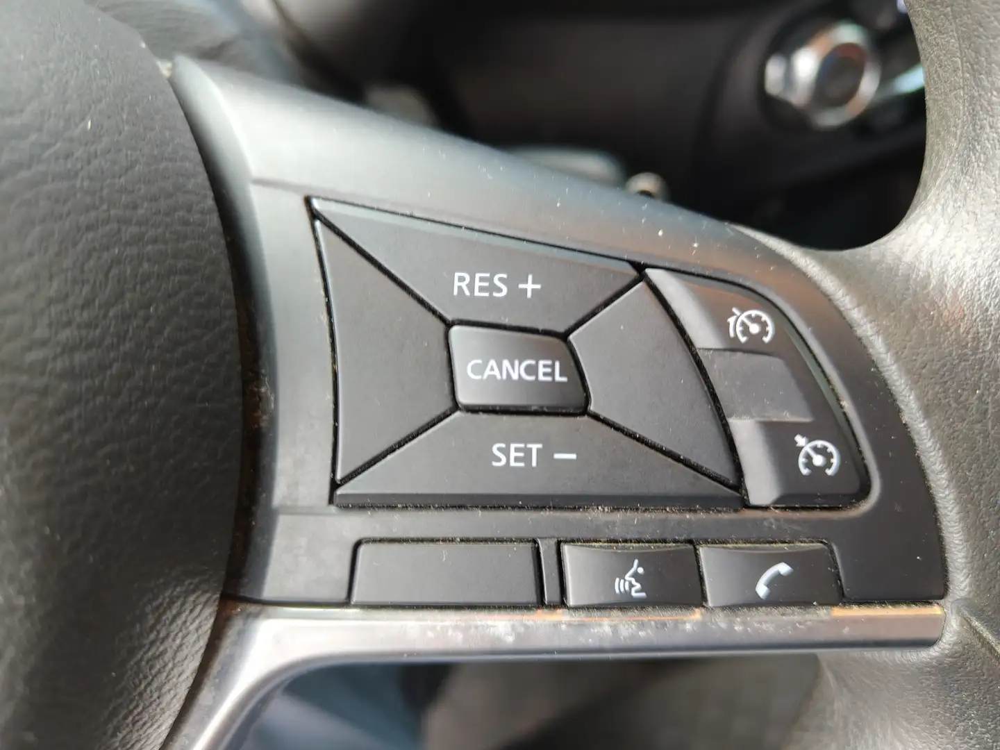 Foto Nissan JUKE Nissan Juke DIG-T Acenta (114 CV)