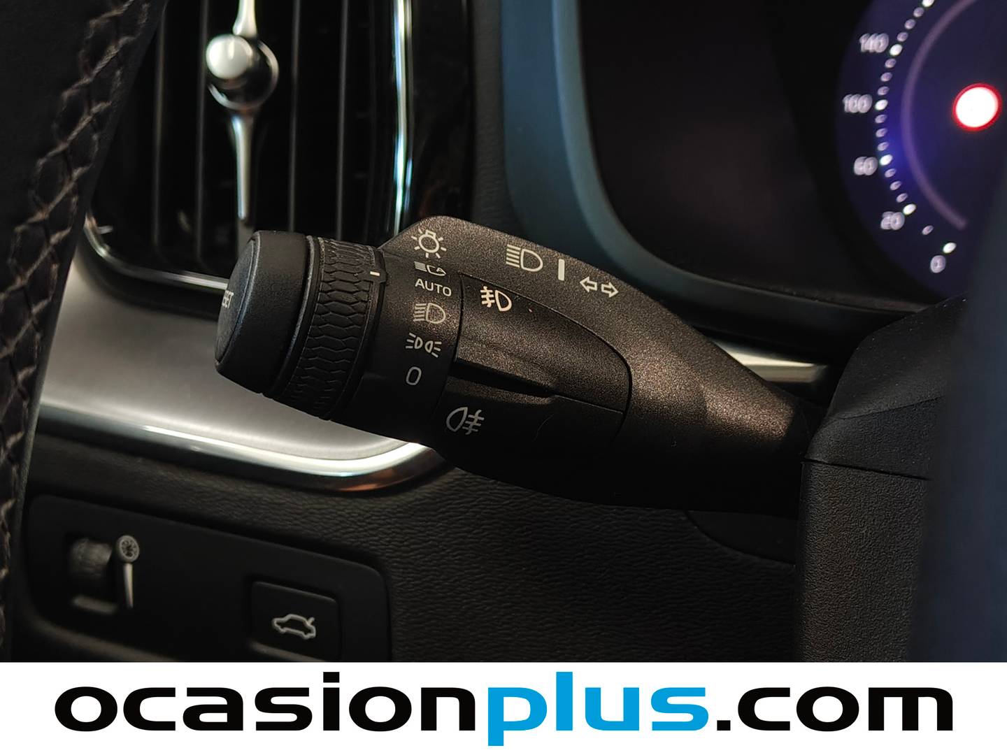Accesorios del Volvo XC60 Volvo XC60 B4 D Momentum Pro Auto (197 CV)