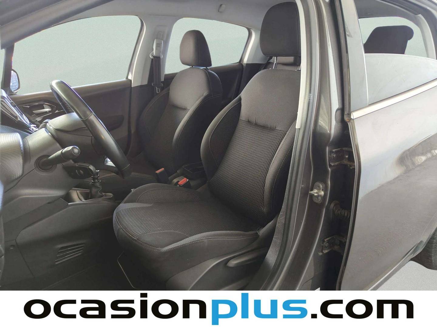Foto asientos delanteros Peugeot 208 Peugeot 208 PureTech 110 S&S Tech Edition (110 CV)