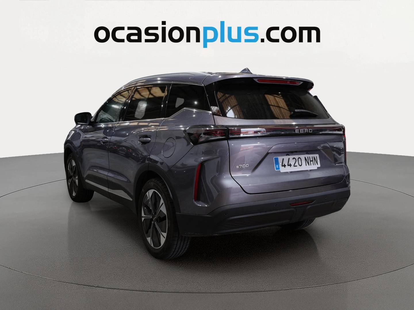 Foto trasera EBRO S700 EBRO S700 1.6 TGDI Luxury 7 DCT (147 CV) izquierda
