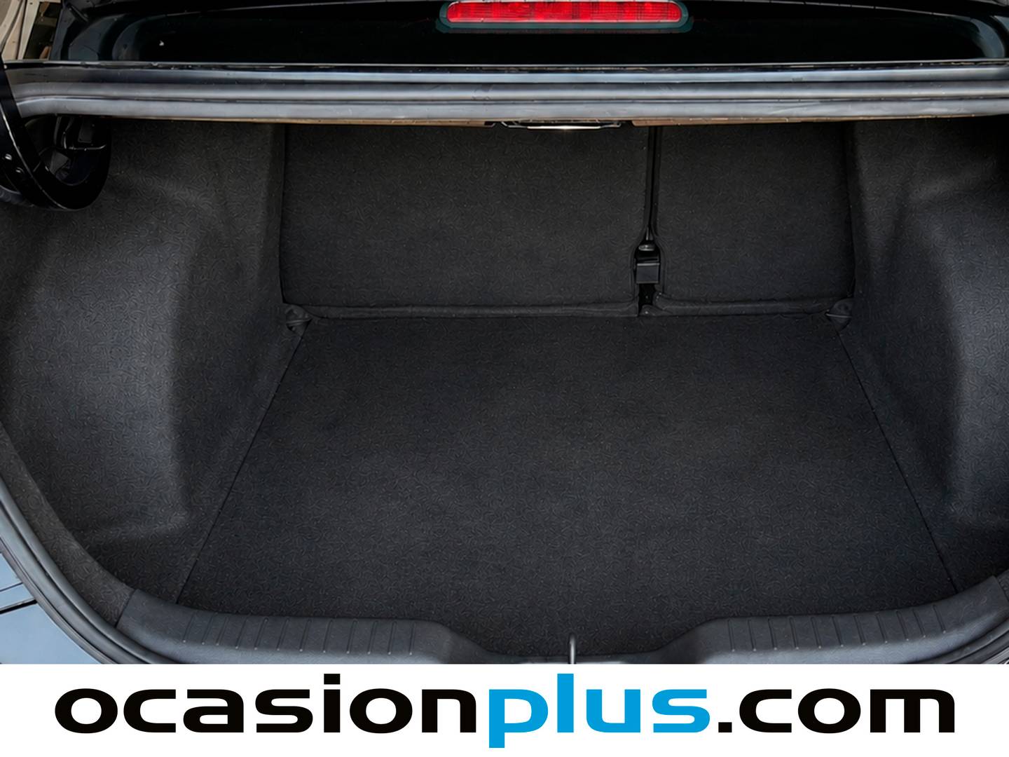 Fotos maletero Fiat Tipo Fiat Tipo 1.4 T-Jet Gasolina/GLP Easy (120 CV)