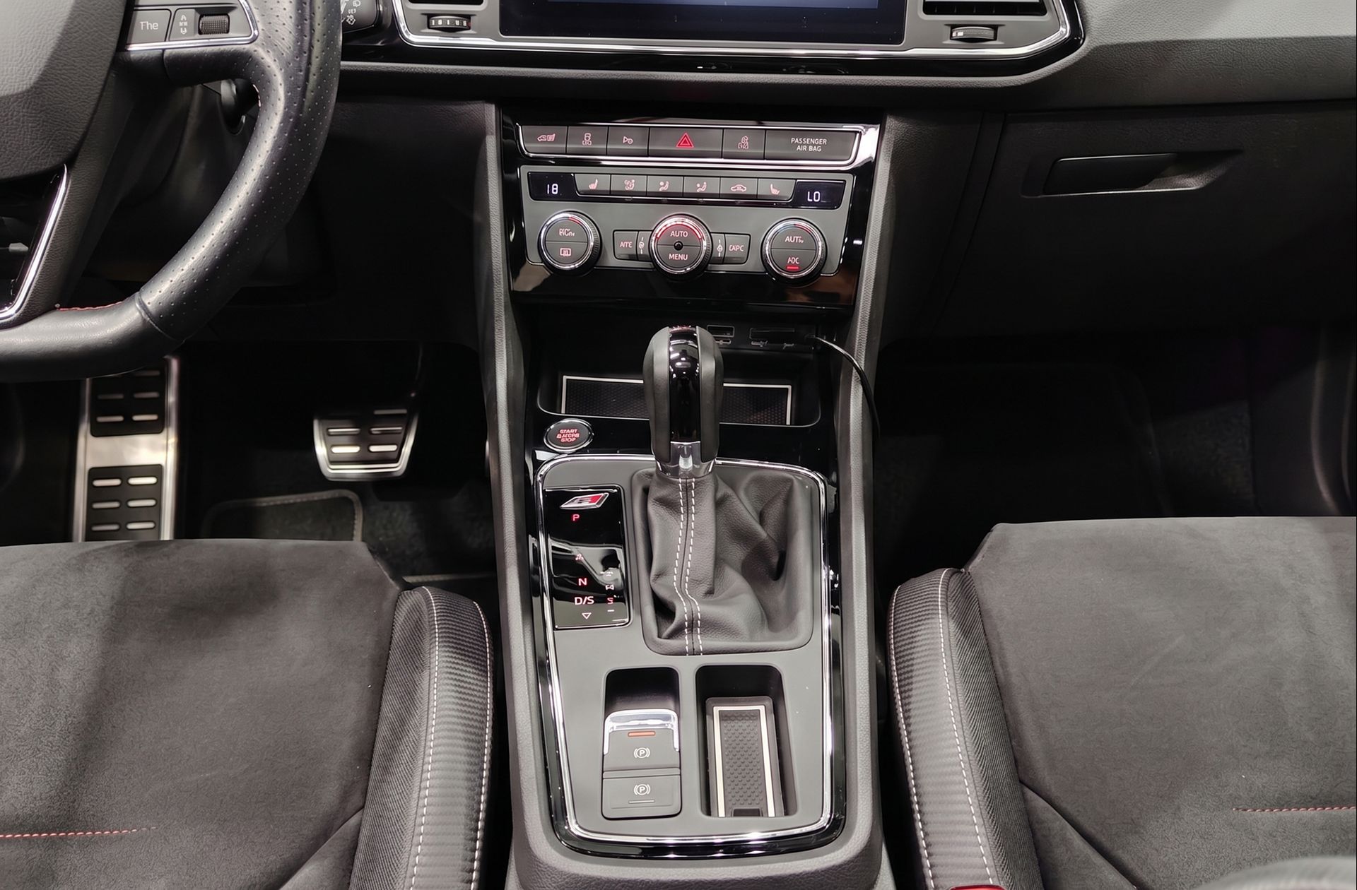 SEAT León 2.0 TSI Cupra DSG - foto 6