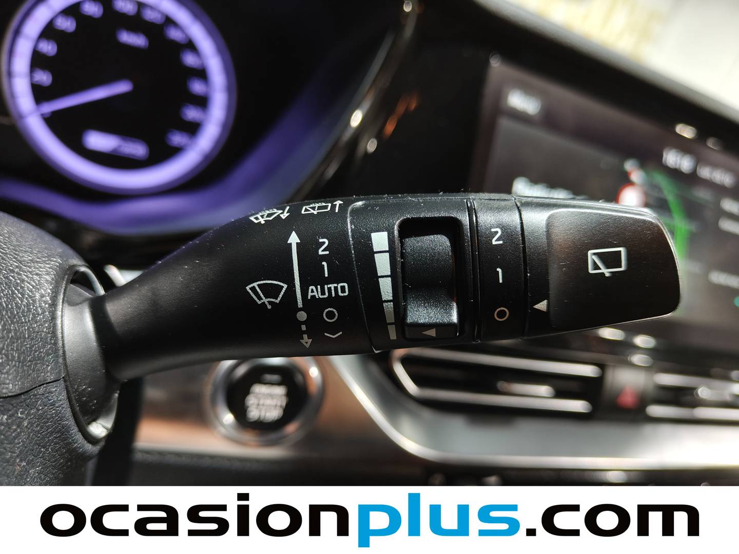 Foto KIA Niro Kia Niro 1.6 GDi HEV Híbrido Emotion (141 CV)