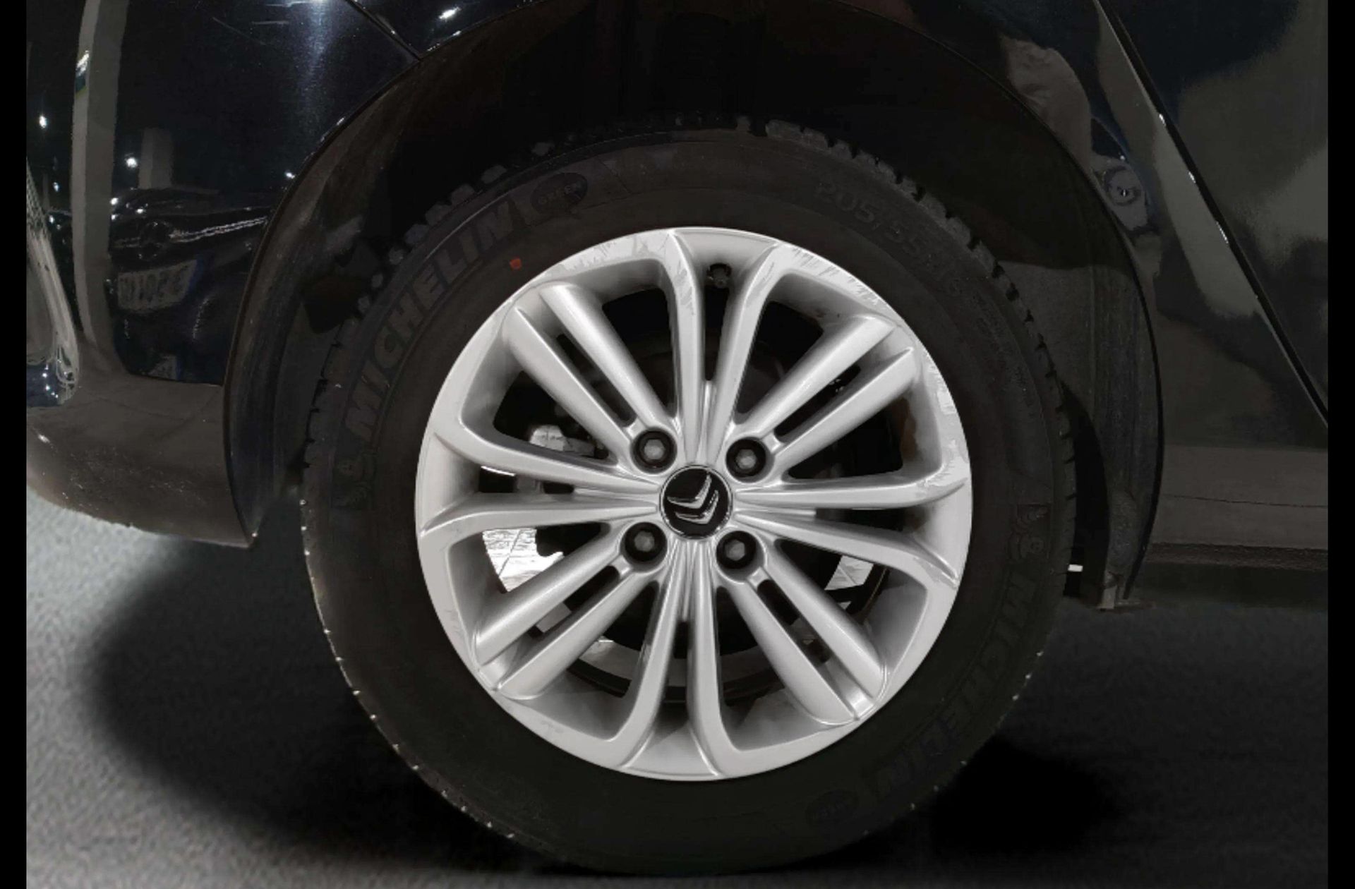 Citroën C4 BlueHDi 100 Live Edition - foto 25