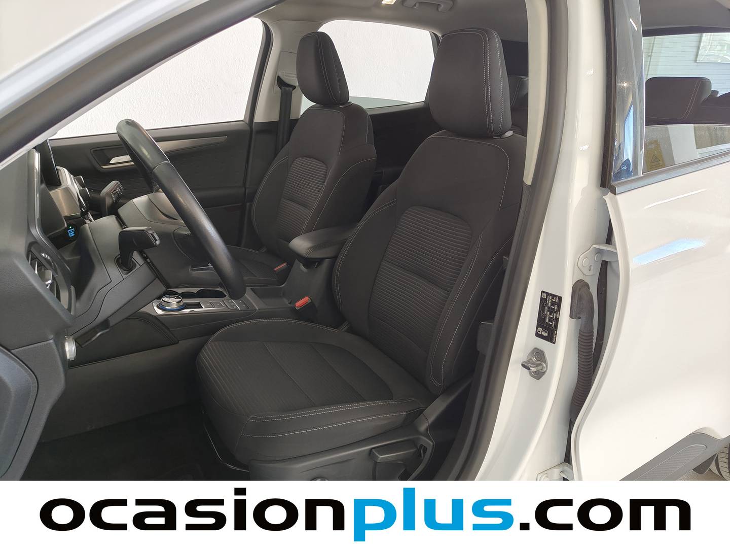 Foto asientos delanteros Ford Kuga Ford Kuga 2.0 EcoBlue Titanium 4x4 Auto (190 CV)
