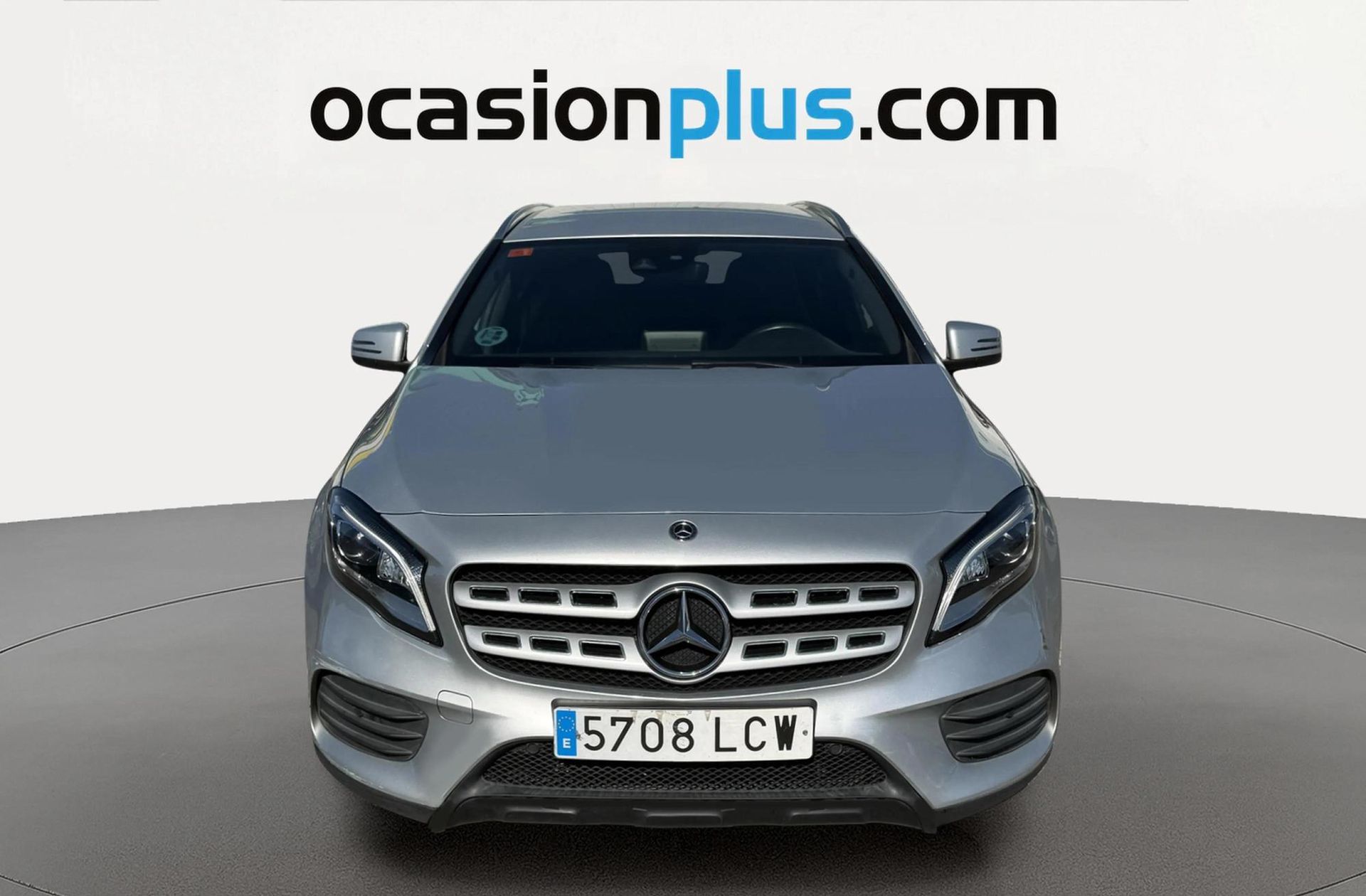 Mercedes-Benz GLA 180 Pack AMG - foto 11