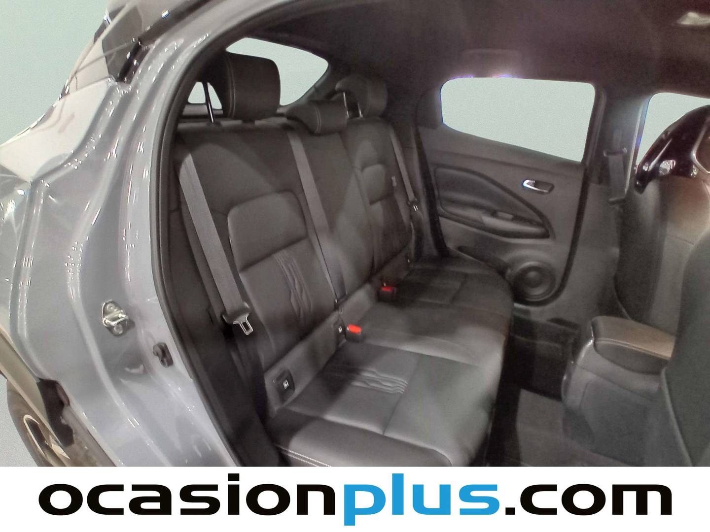 Nissan JUKE Nissan Juke DIG-T 114 N-Design Silver 4X2 (114 CV) km 0