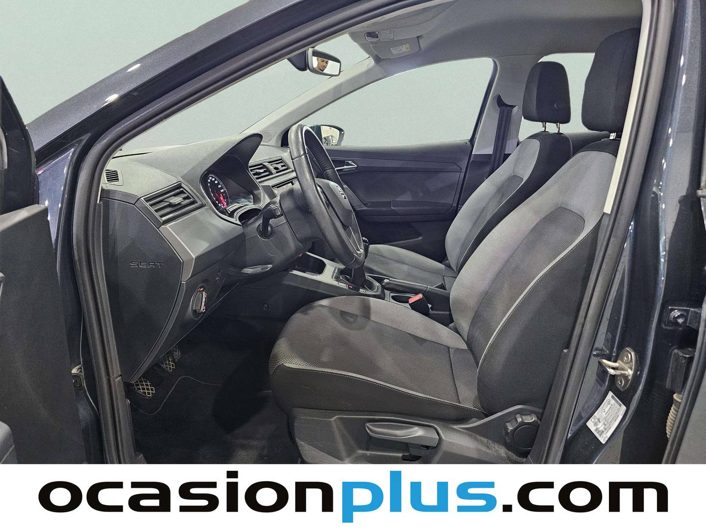 Foto asientos delanteros Seat Ibiza Seat Ibiza 1.0 MPI Style Plus (80 CV)