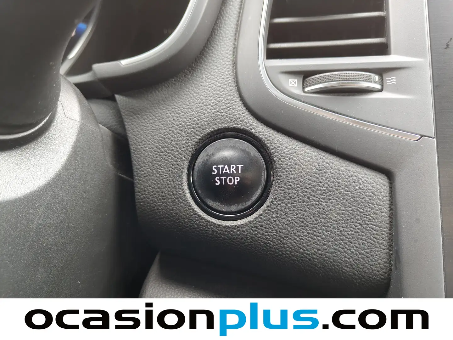 Foto Renault Mégane Renault Megane Zen Energy TCe (130 CV)