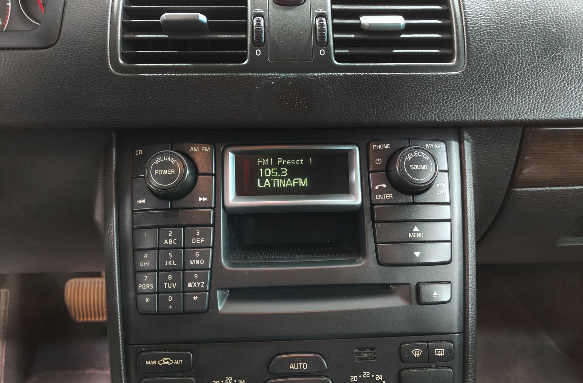 Volvo XC90 D5 Executive 7 plazas - foto 31