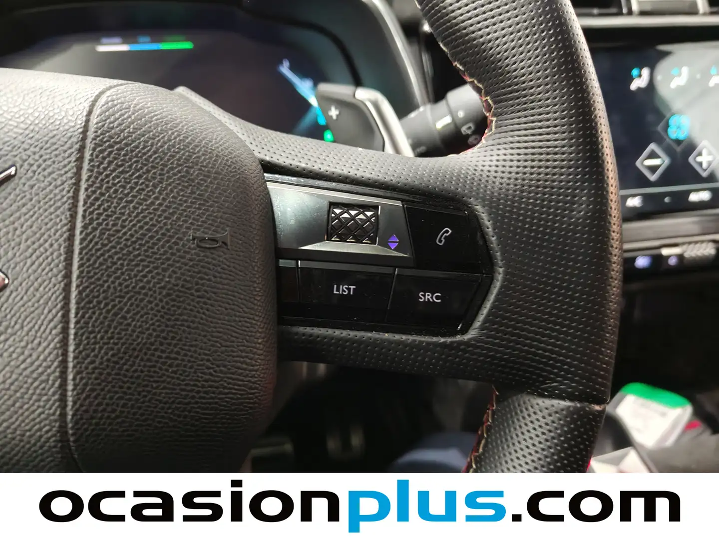 Foto DS DS 7 Crossback DS DS7 Crossback E-Tense 300 Performance Line 4WD Auto (300 CV)