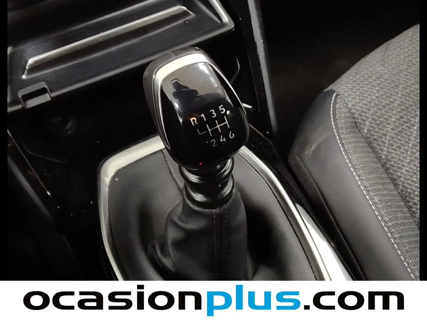 Foto Peugeot 208 Peugeot 208 PureTech 100 Allure (100 CV)