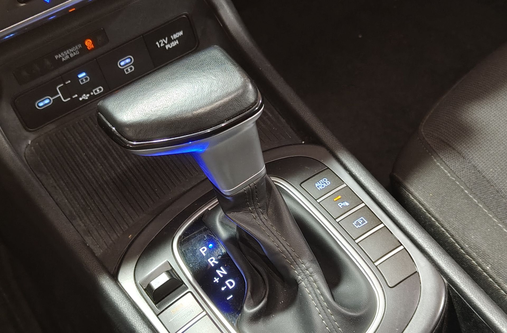 Hyundai Kona 1.0 T-GDi Maxx 4x2 DCT - foto 5