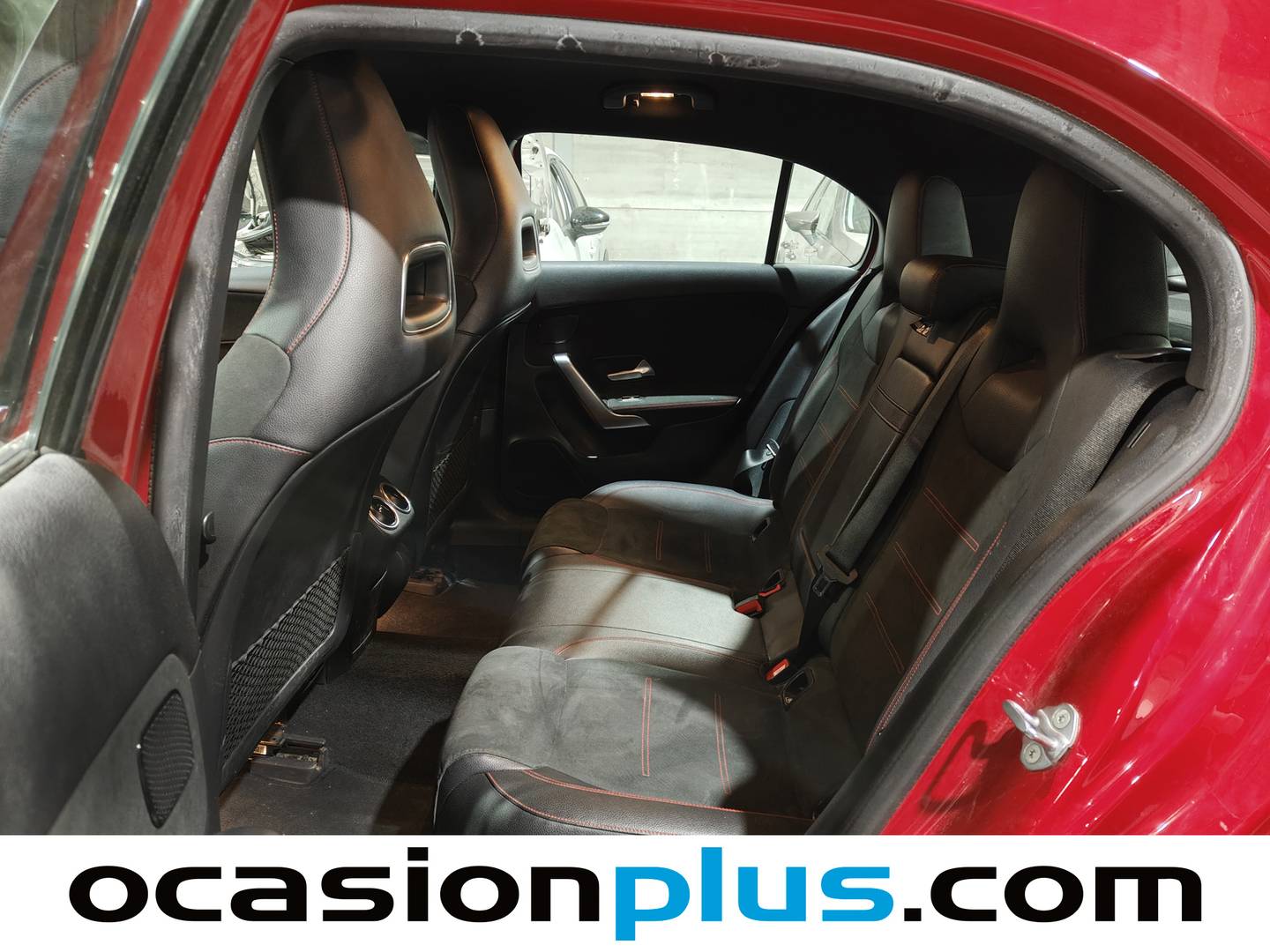 Foto asientos traseros Mercedes Clase A Mercedes Clase A 180 d (116 CV) PACK AMG