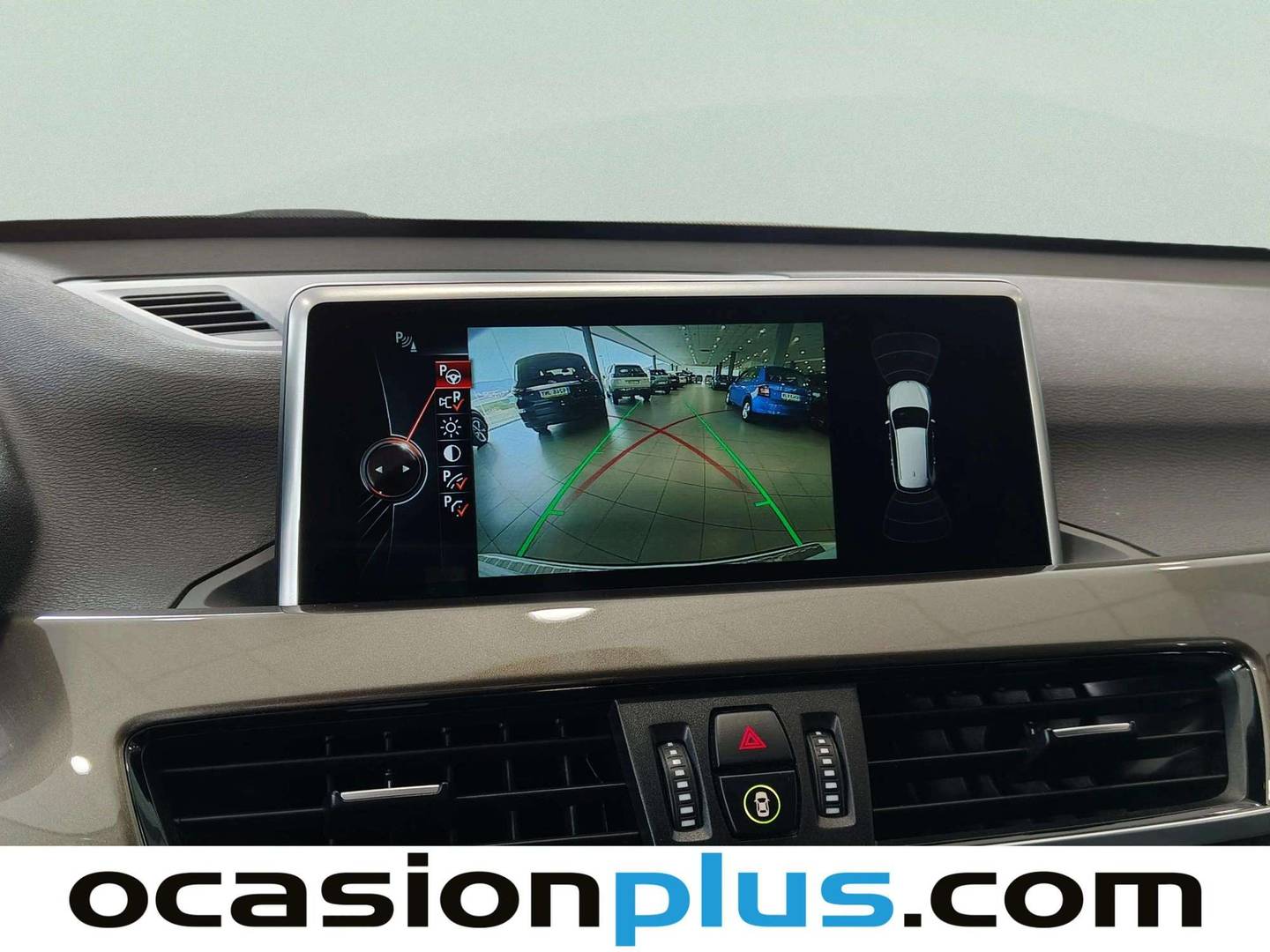 Equipamiento del BMW X1 BMW X1 xDrive18d (150 CV)