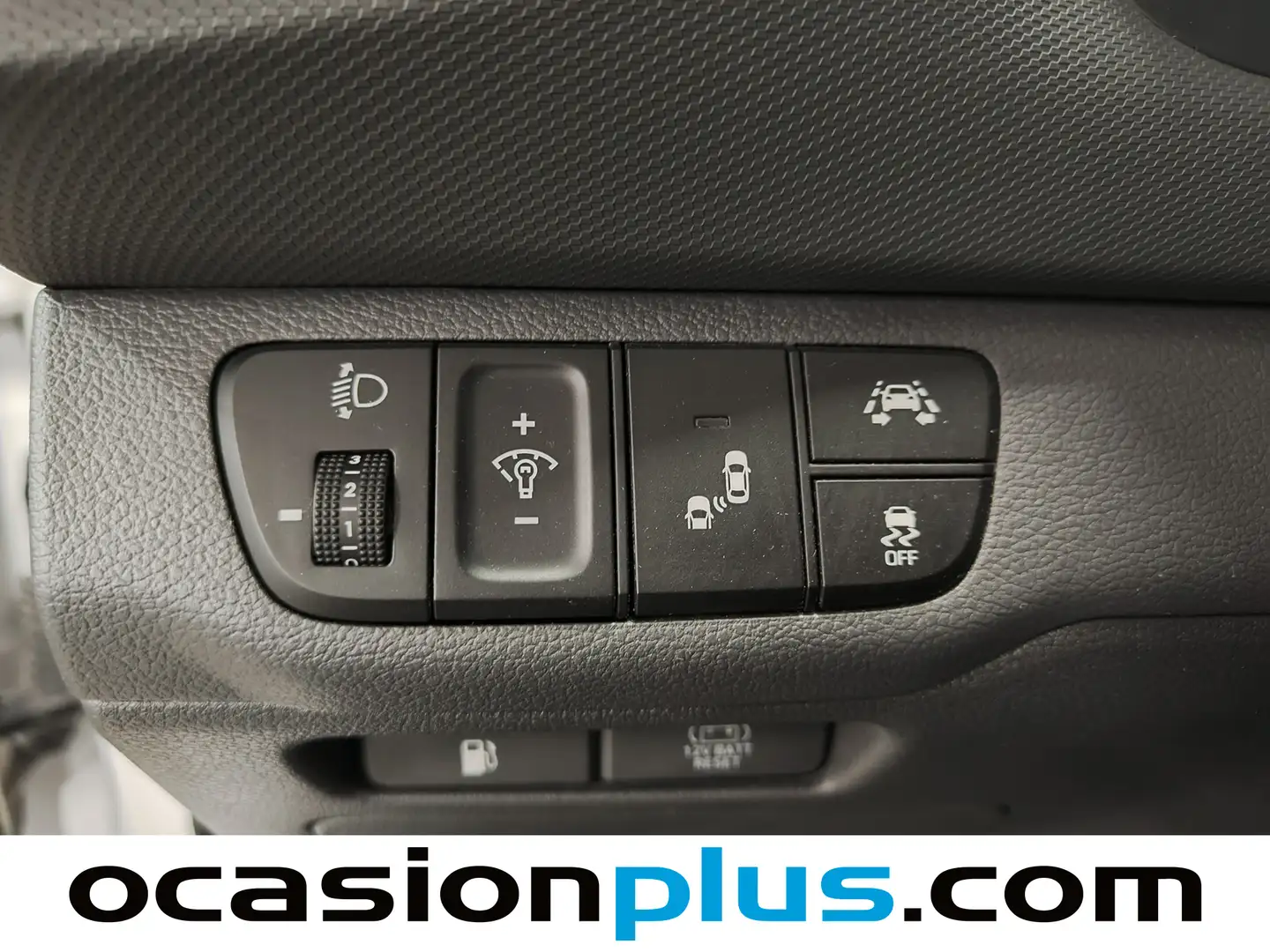 Foto Hyundai IONIQ Hyundai Ioniq 1.6 GDI HEV Style DCT  (141 CV)