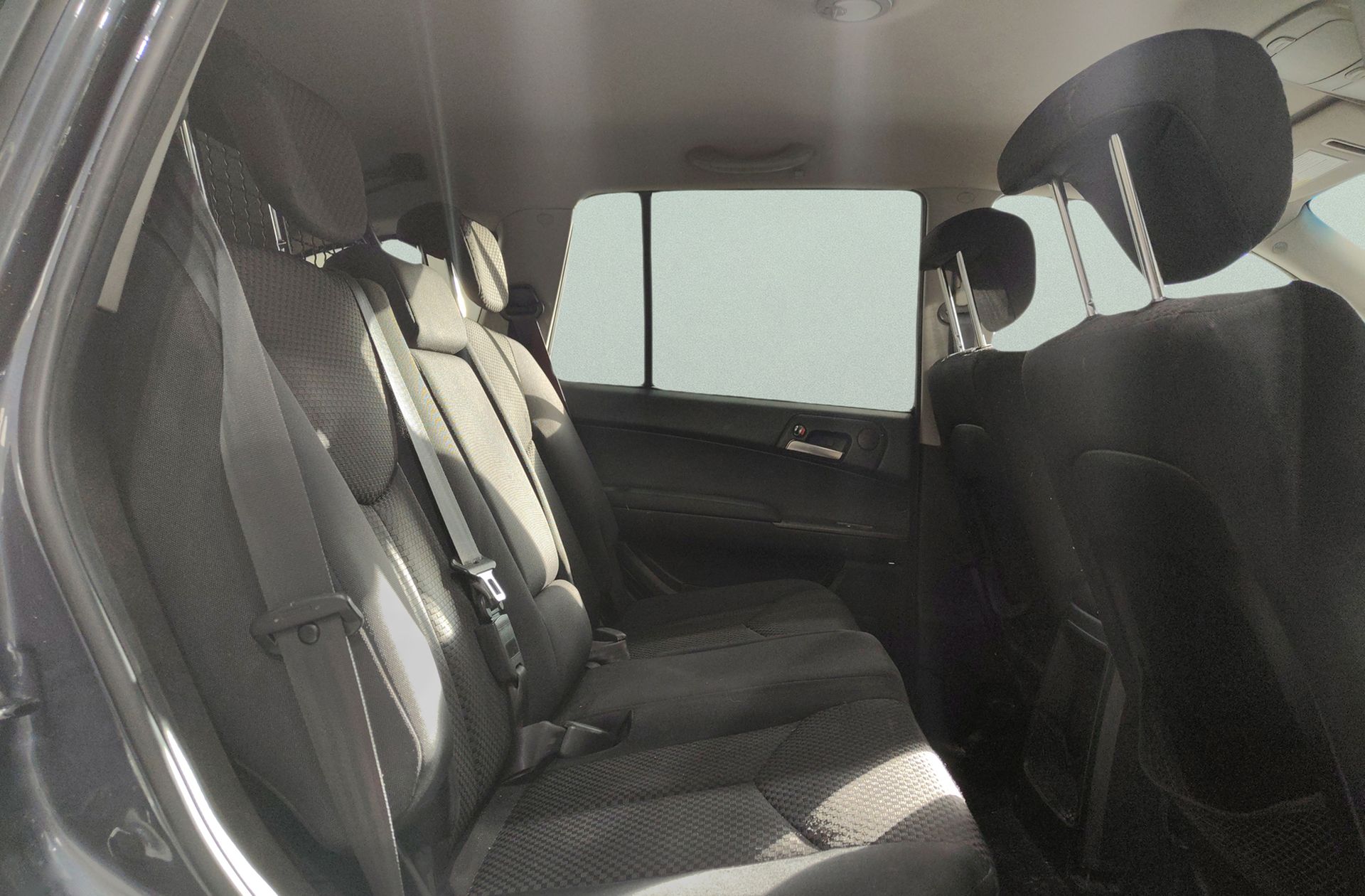 SsangYong Kyron 200 XDI Premium - foto 9