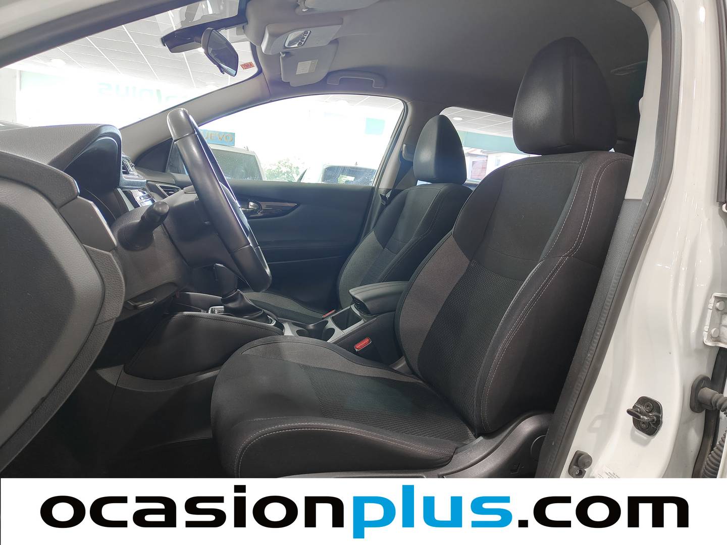 Foto asientos delanteros Nissan QASHQAI Nissan Qashqai dCi 115 Acenta (115 CV)