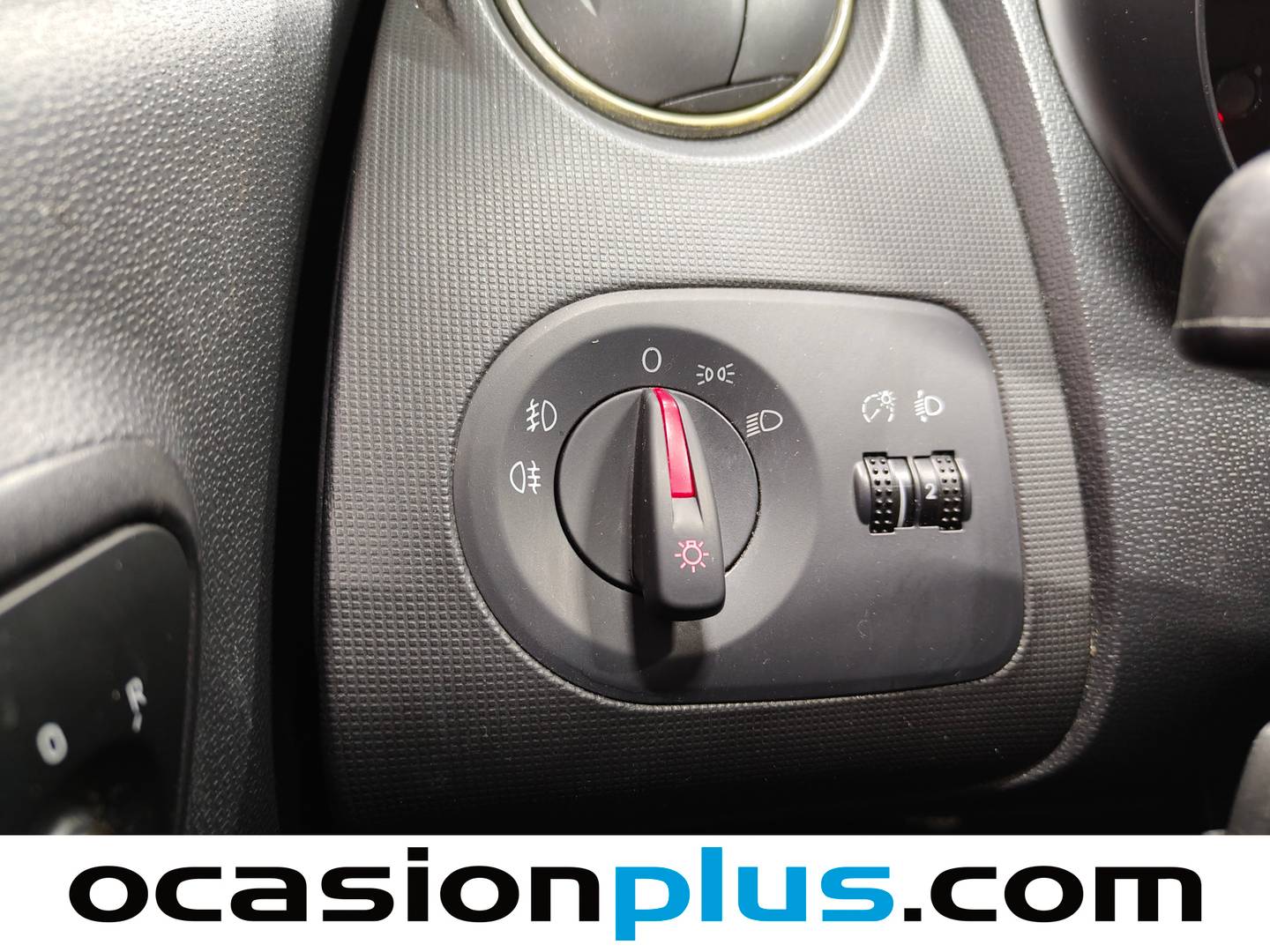 Foto Seat Ibiza SEAT Ibiza 1.6 TDI Reference ITech 30 Aniversario 66 kW (90 CV)