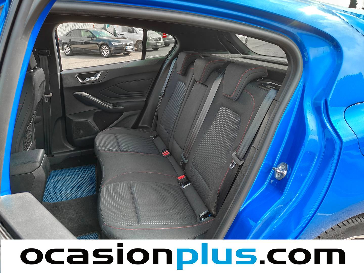 Foto asientos traseros Ford Focus Ford Focus 1.5 Ecoblue ST-Line (120 CV)