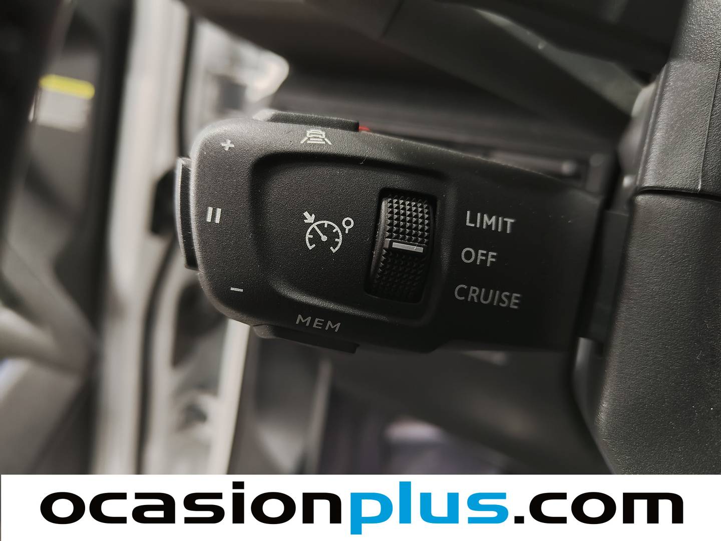 Acabados Peugeot 5008 Peugeot 5008 BlueHDI 180 S&S GT EAT8 (180 CV) 7 Plazas