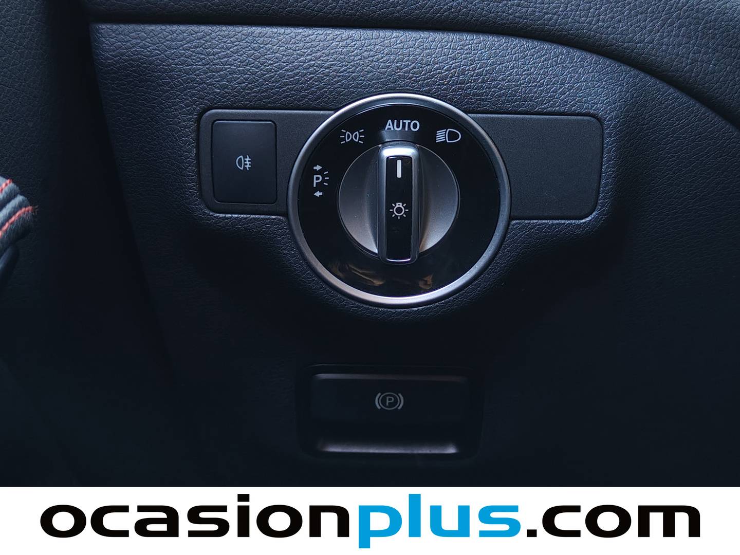 Foto Mercedes CLA Mercedes-Benz CLA Shooting Brake 200 d AMG Line (136 CV)