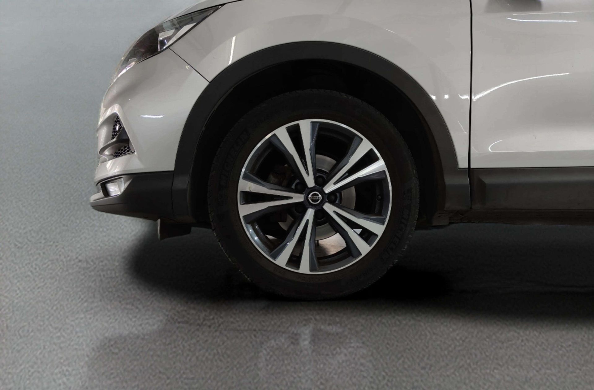 Nissan Qashqai DIG-T 140 N-Connecta - foto 32