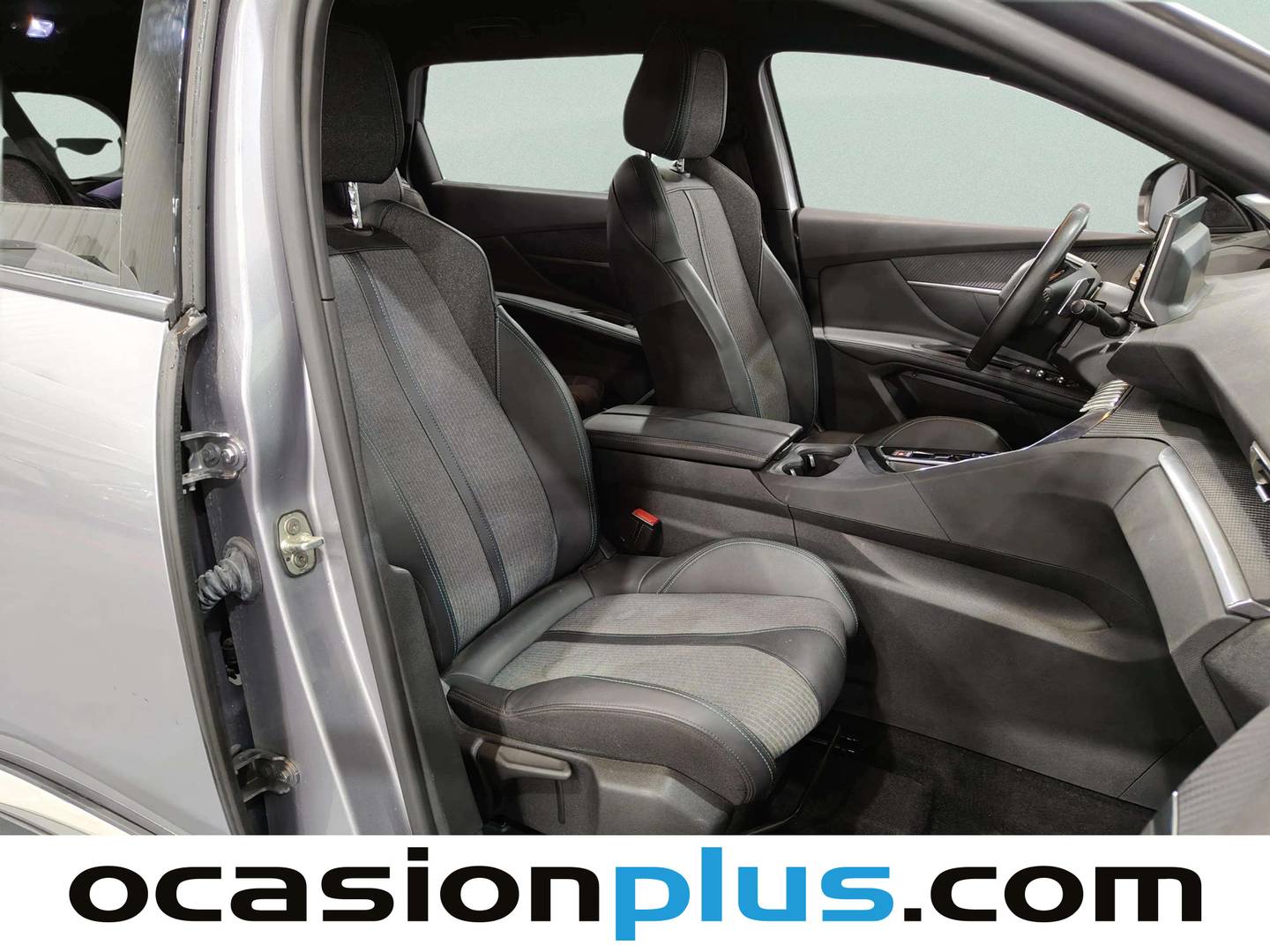 Peugeot 5008 Hybrid Peugeot 5008 Hybrid 1.2 Allure Pack eDCS6 (136 CV) 7 Plazas automático