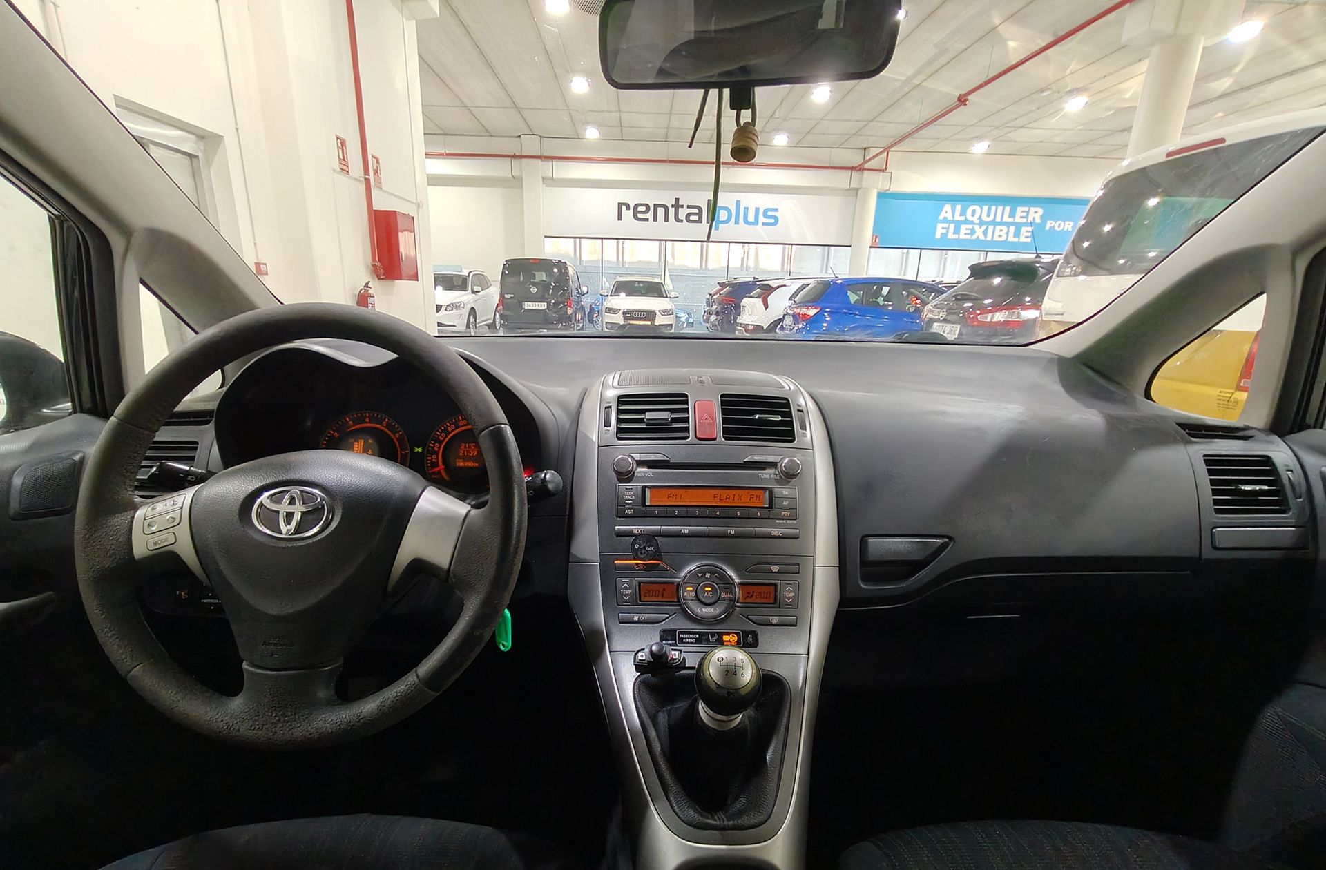 Toyota Auris 1.33 VVT-I Dual Live - foto 6