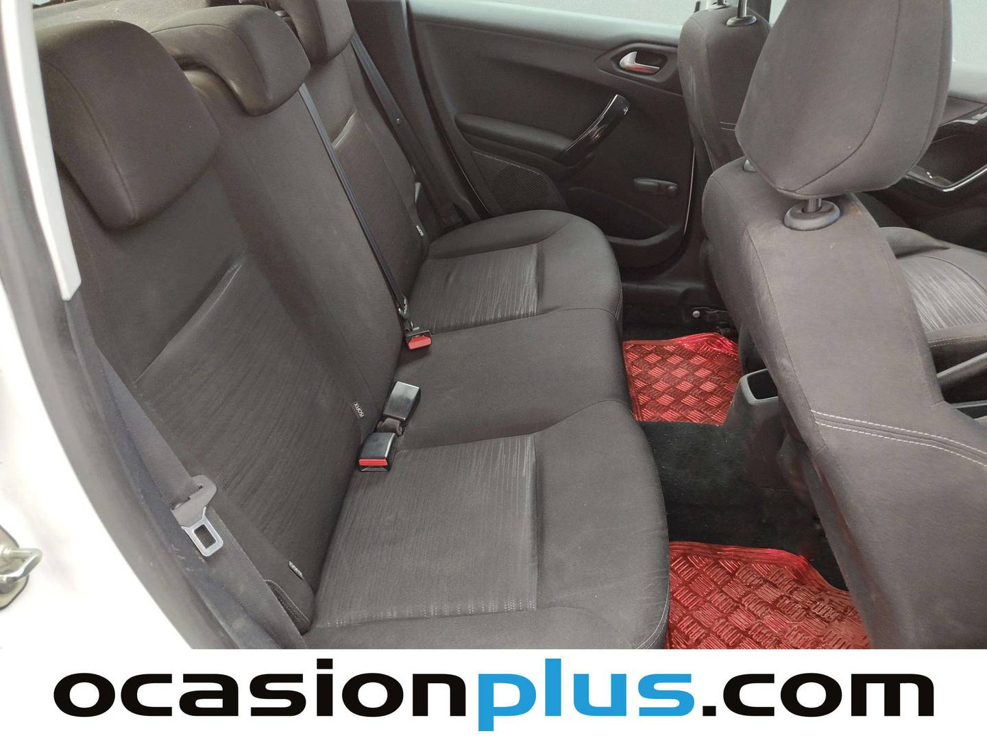 Peugeot 208 Peugeot 208 1.4 HDi Business Line (68 CV) al mejor precio