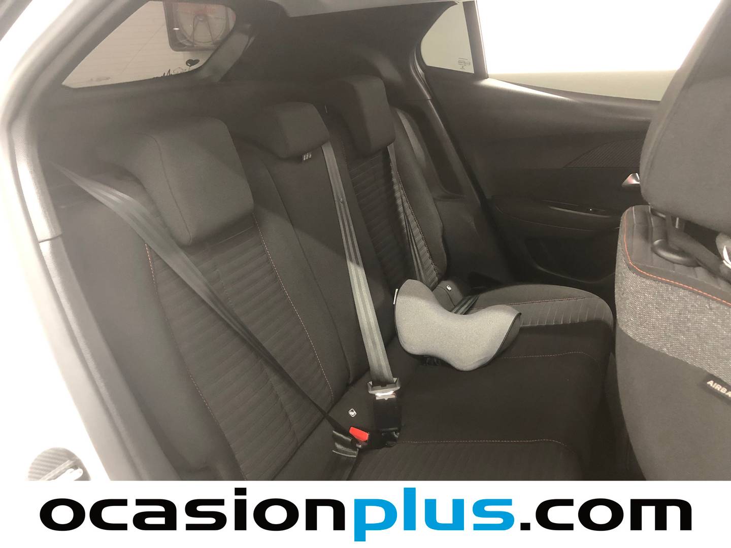 Foto Peugeot 2008 Peugeot 2008 Puretech 100 S&S Active Pack  (100 CV)