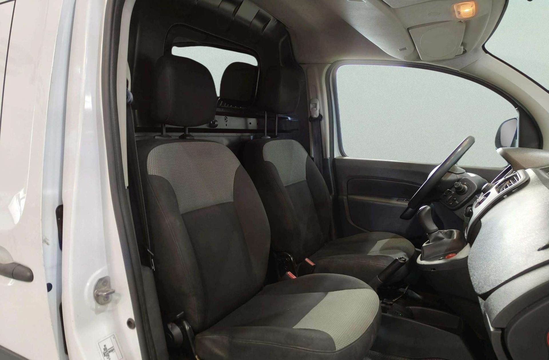 Renault Kangoo Furgon Profesional dCi - foto 15