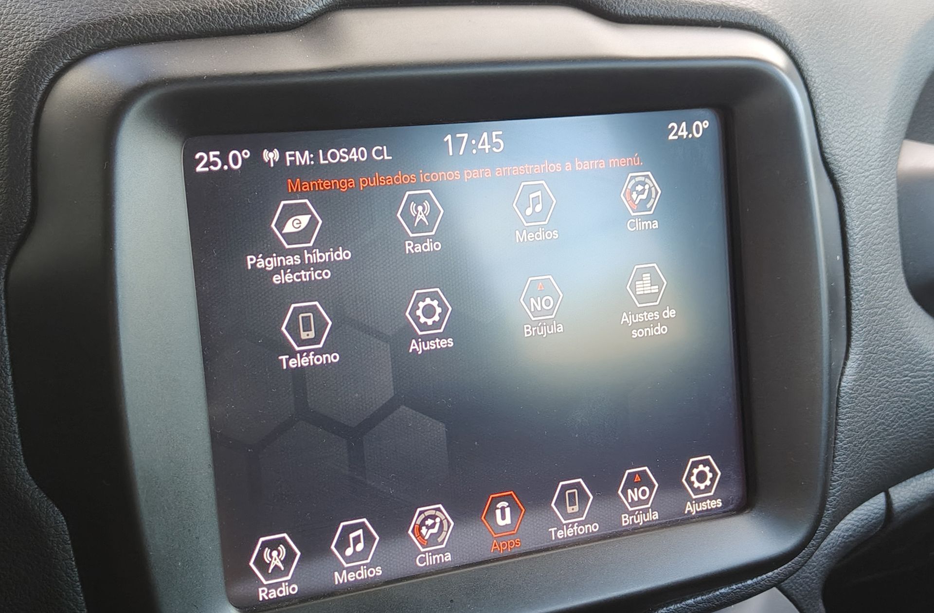Jeep Renegade eHybrid 1.5 Limited ATX - foto 28