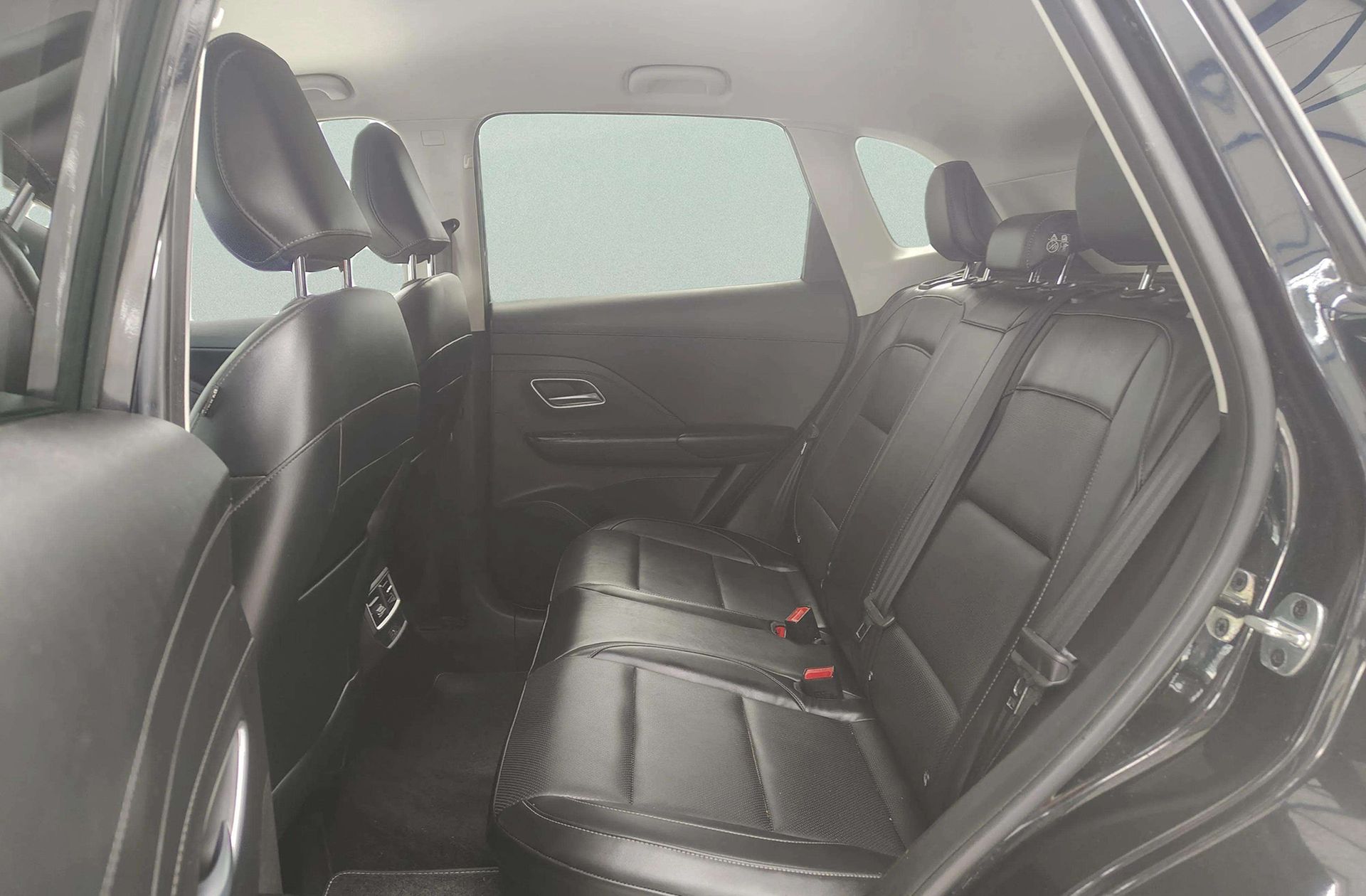 MG ZS 1.5 Hybrid+ Luxury - foto 13