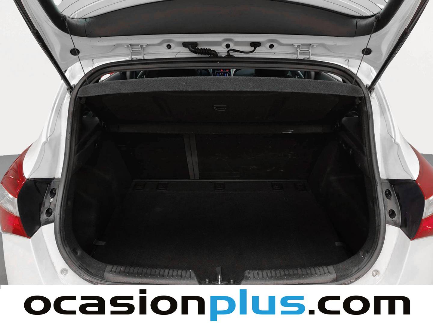 Fotos maletero Hyundai i30 Hyundai i30 1.4 Klass (100 CV)