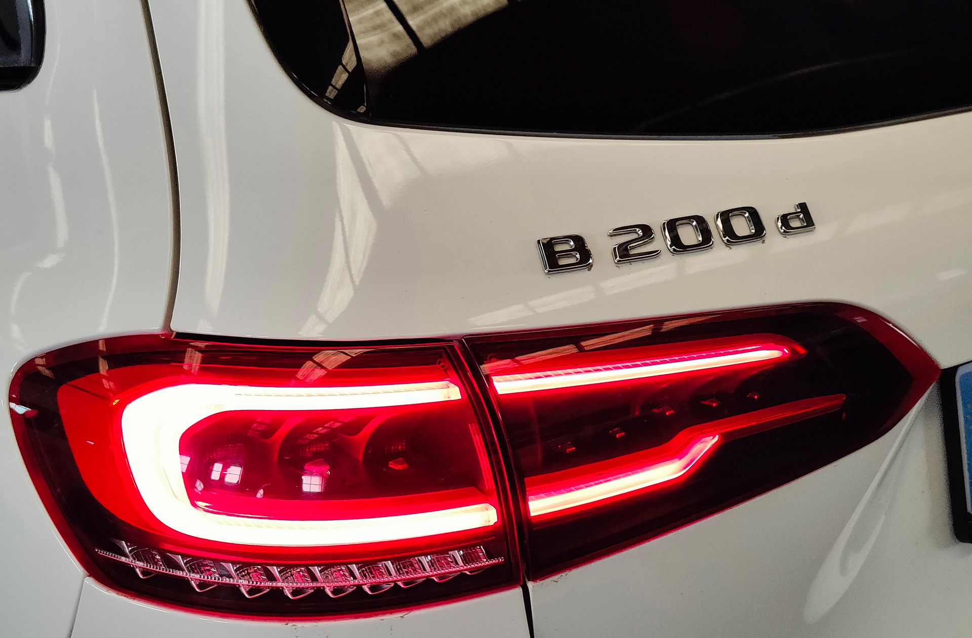Mercedes-Benz Clase B 200 d Pack AMG - foto 17