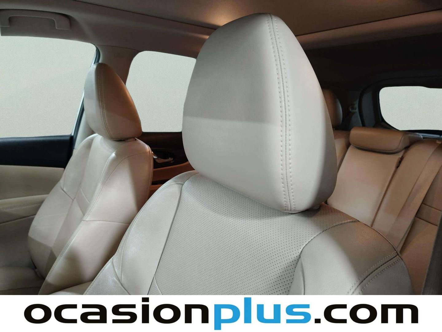 Extras del Nissan X-TRAIL Nissan X-Trail 1.6 dCi Tekna 4x2 (130 CV) 7 Plazas