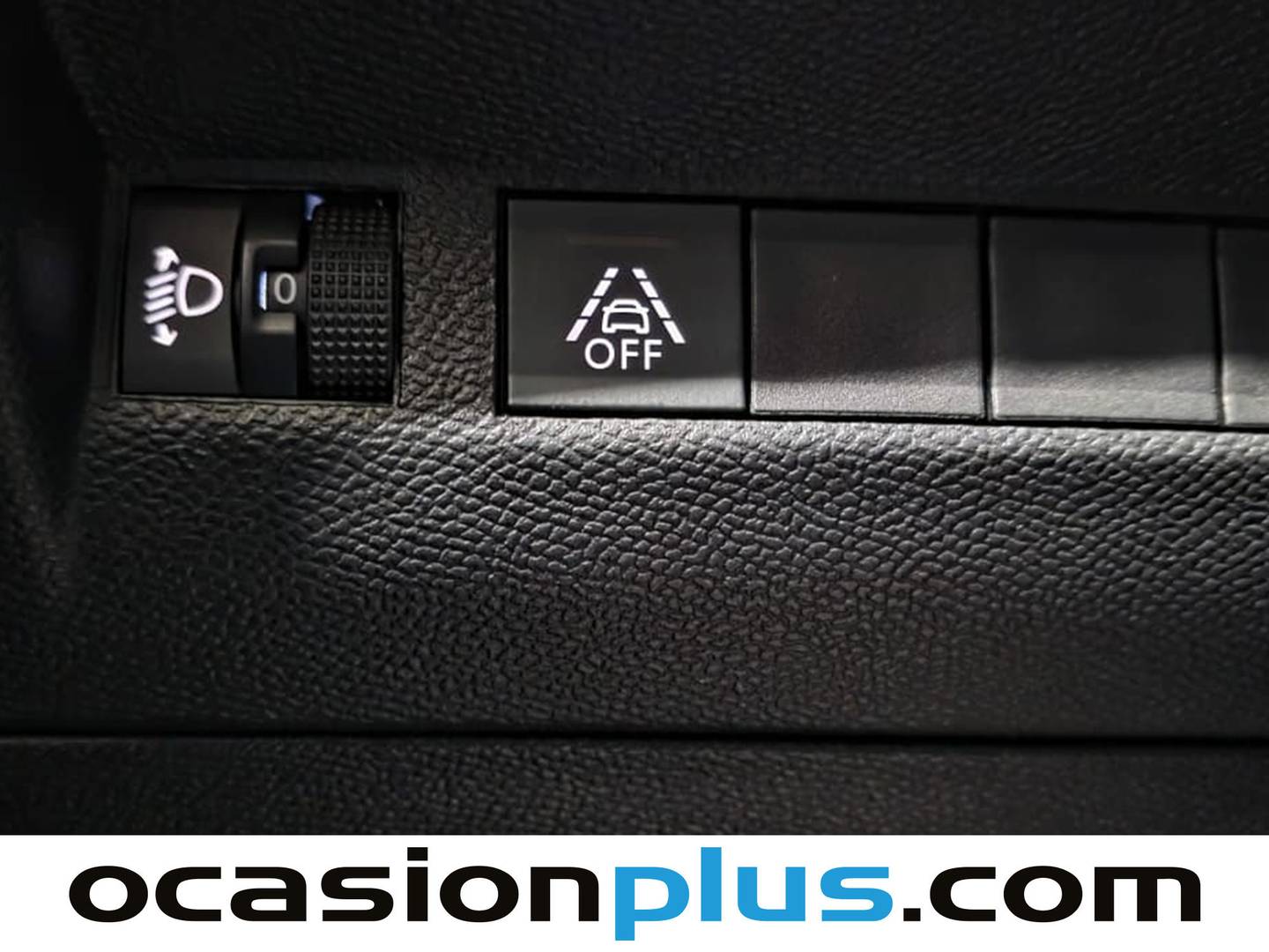 Foto Peugeot 2008 Peugeot 2008 PureTech 100 S&S Allure (100 CV)