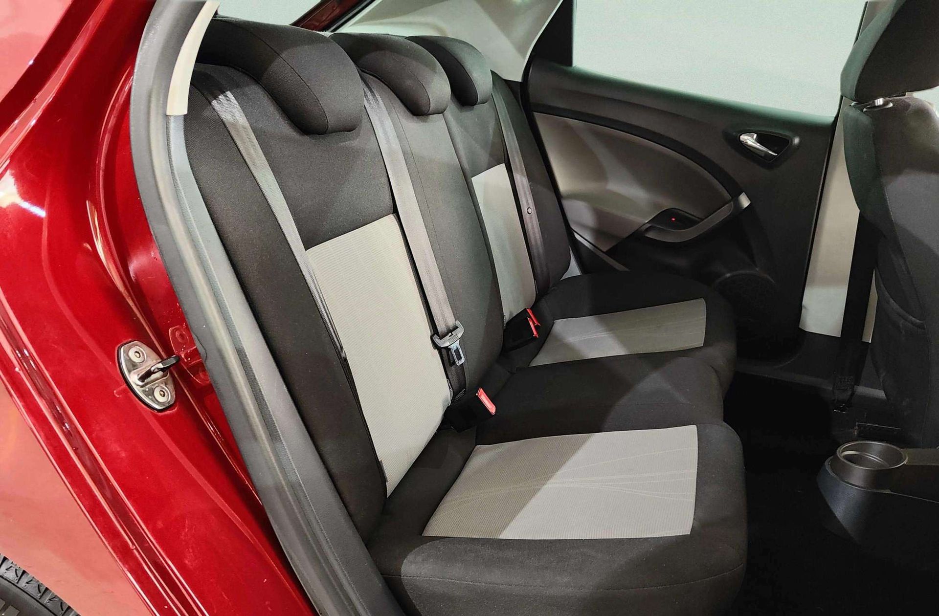 SEAT Ibiza 1.2 TSI Style DSG - foto 15