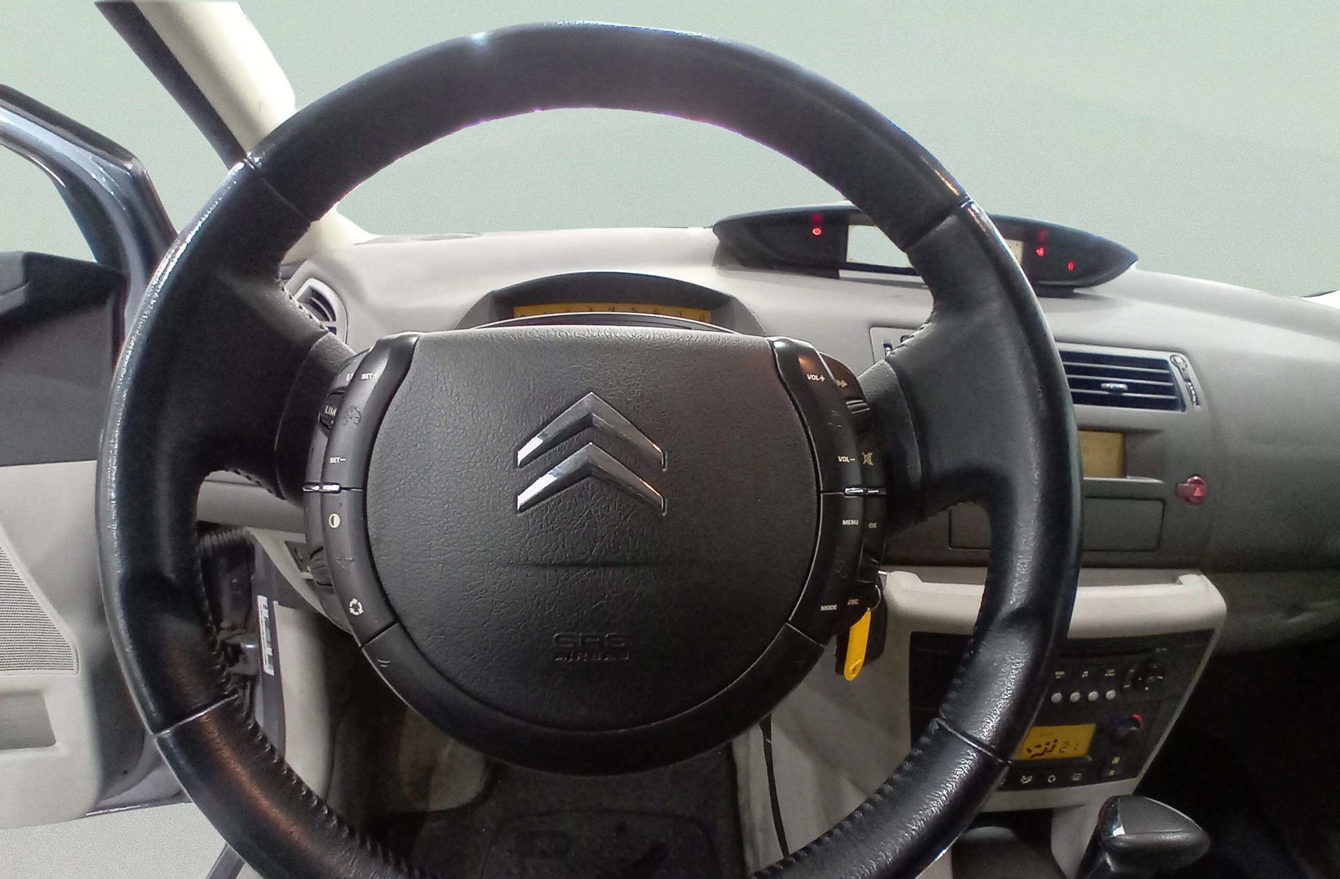 Citroën C4 1.6 16v Premier - foto 18